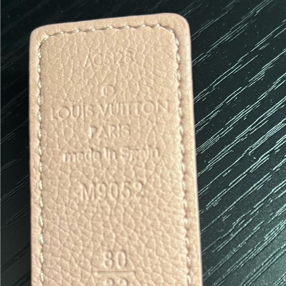 Louis Vuitton women’s belt - Picture 5 of 5